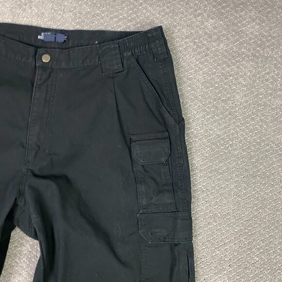 5.11 Tactical Pants Men's 40 x 32 Black Tactical Series Cargo Work Canvas 74251 - Picture 3 of 14